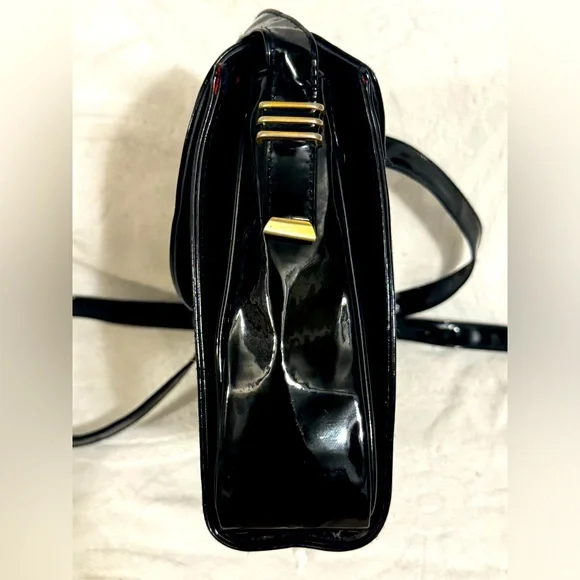 Ande Patent Leather vintage purse - Picture 6 of 11